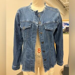 Size L soft stretch denim jacket